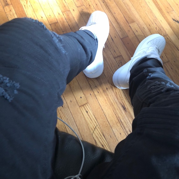 Meet your Posher, Jay - Picture 3 of 5